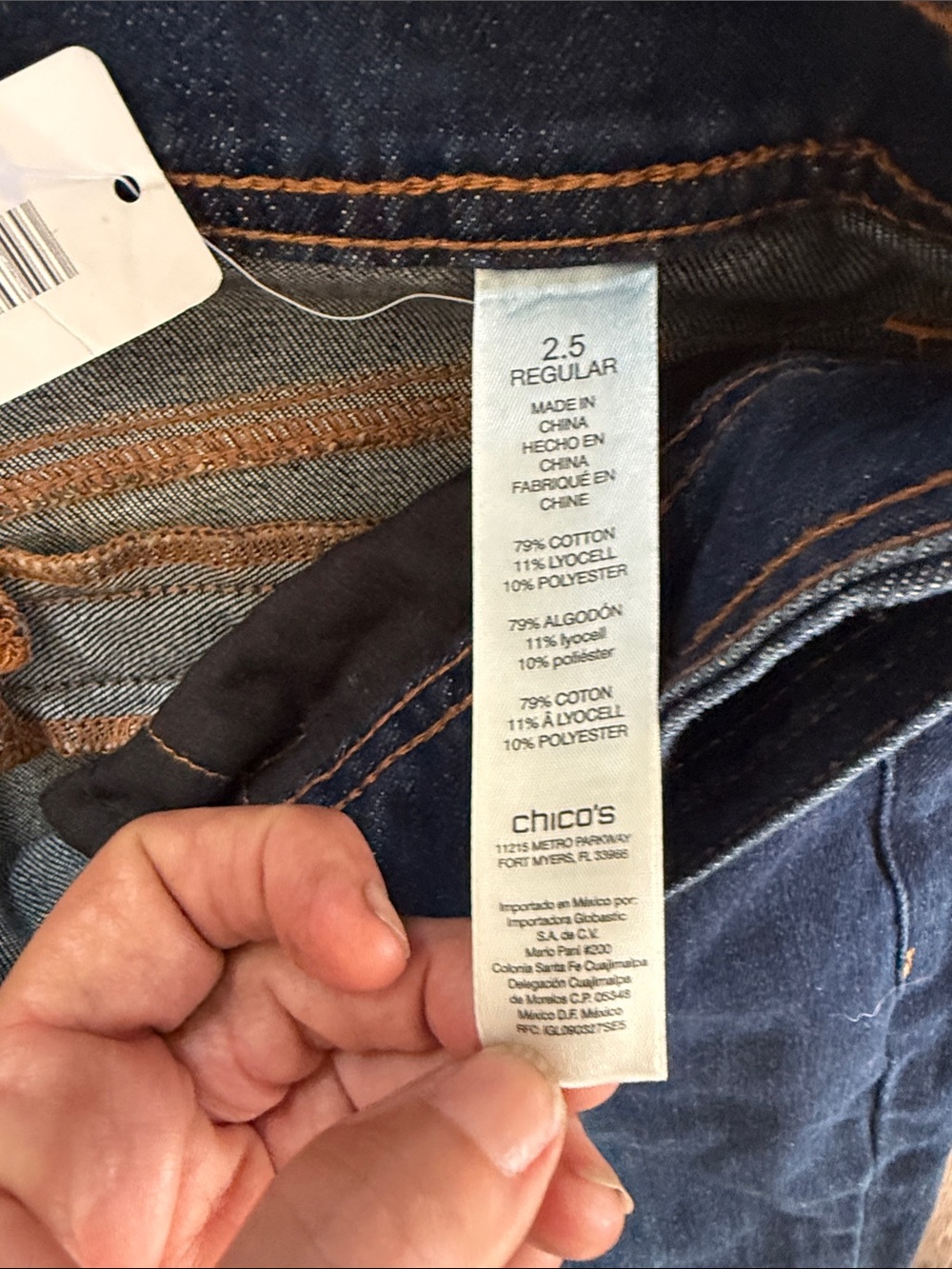 The platinum trouser by Chico’s Wide Leg Dark Wash Jeans with Belt net - Picture 3 of 10